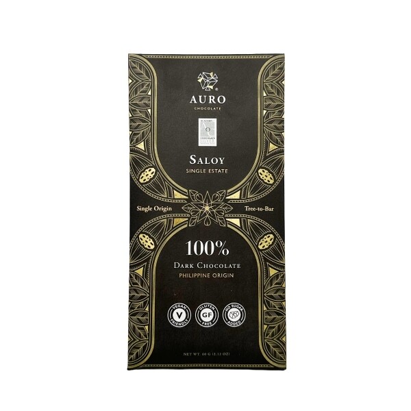 Eine dunkle Schokoladentafel mit Saloy-Geschmack der Marke Auro
